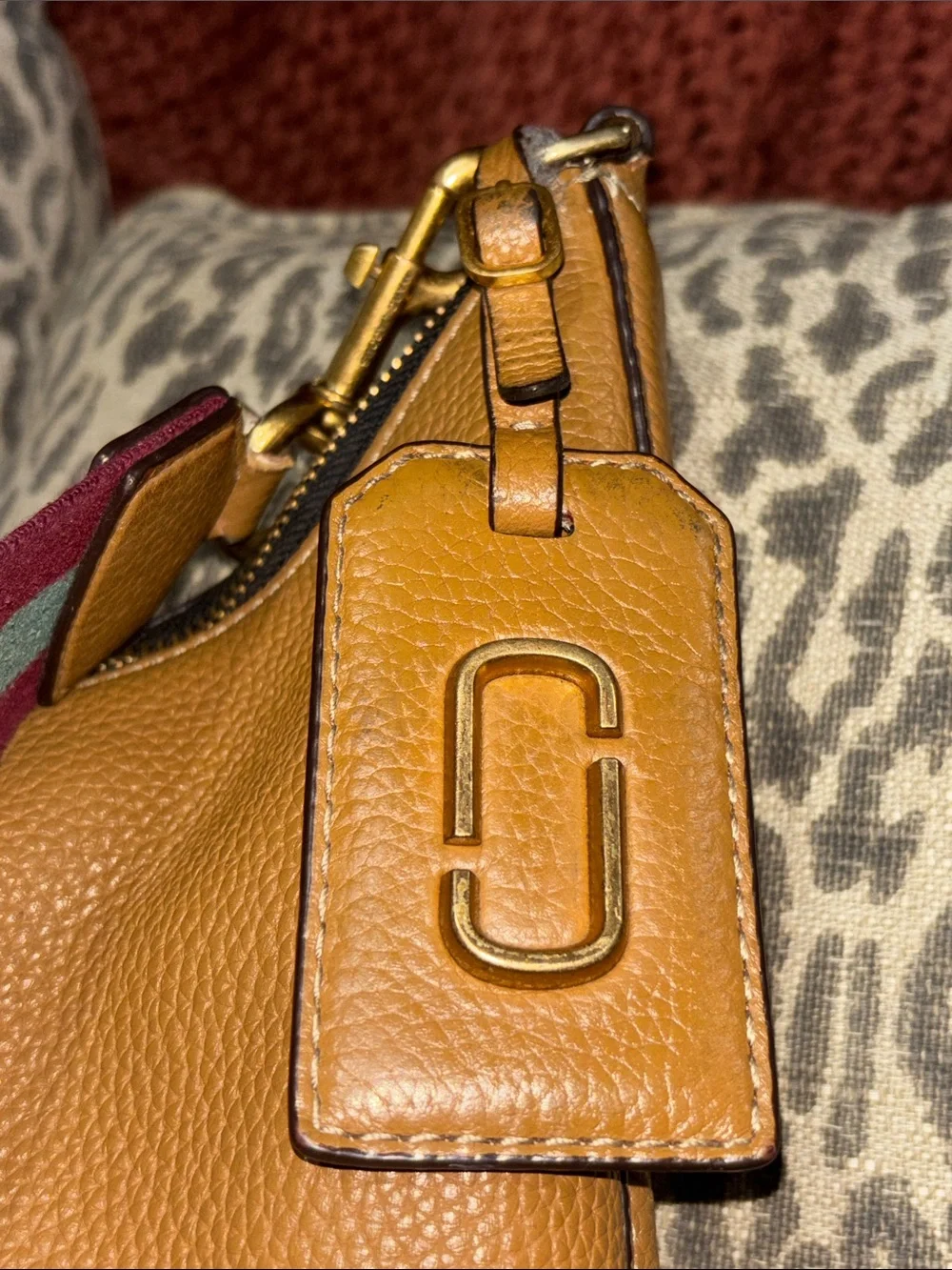 Marc Jacobs Gotham hobo shoulder bag tan leather purse slouchy chunky hardware